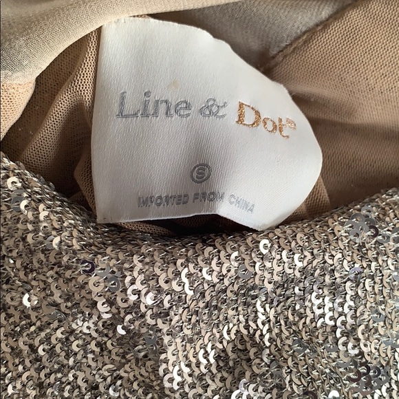 Gold Sequin Blouse - Picture 5 of 5